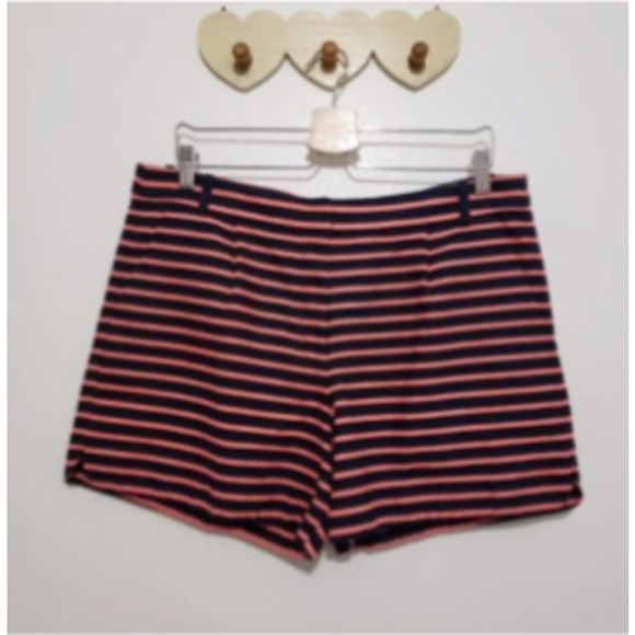 J.CREW factory 5" Printed Short with dolphin hem 14 - Picture 1 of 4